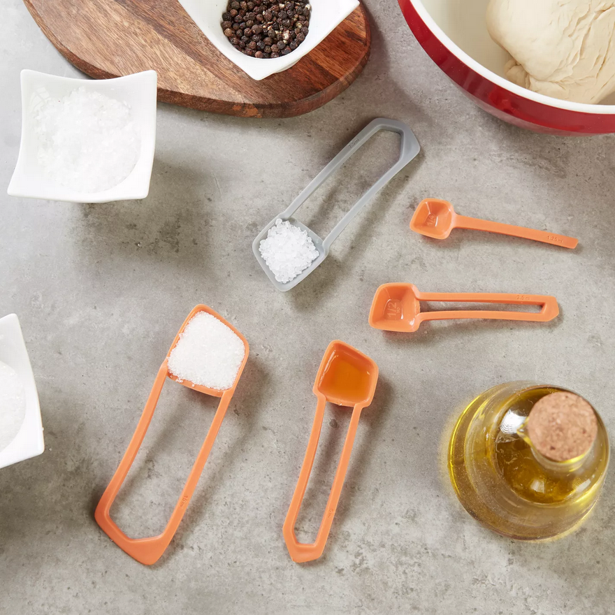 HomeCentre : Bake It : 5-Piece Nesting Measuring Spoons