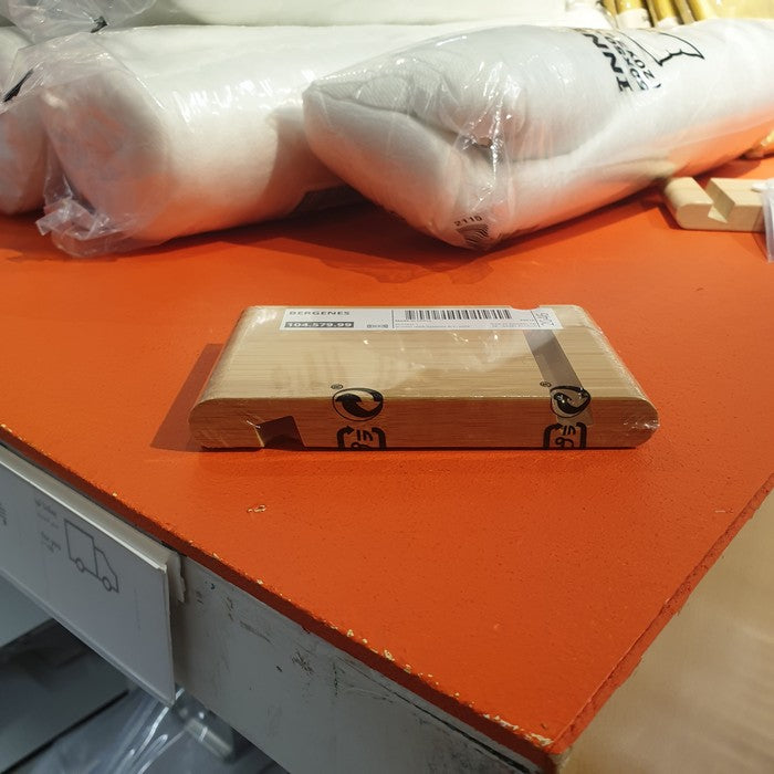 IKEA : BERGENES : Mobile Phone / Tablet Holder