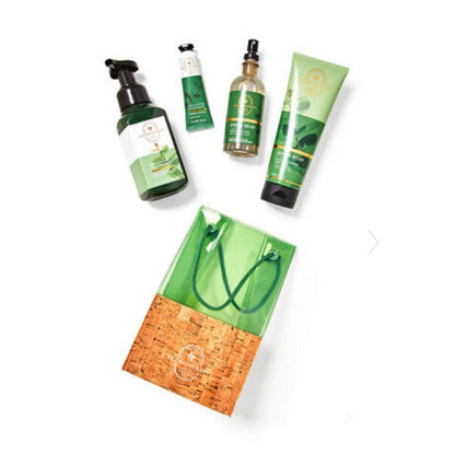 Bath and Body Works : Eucalyptus Spearmint Gift Bag Set - Set of 4