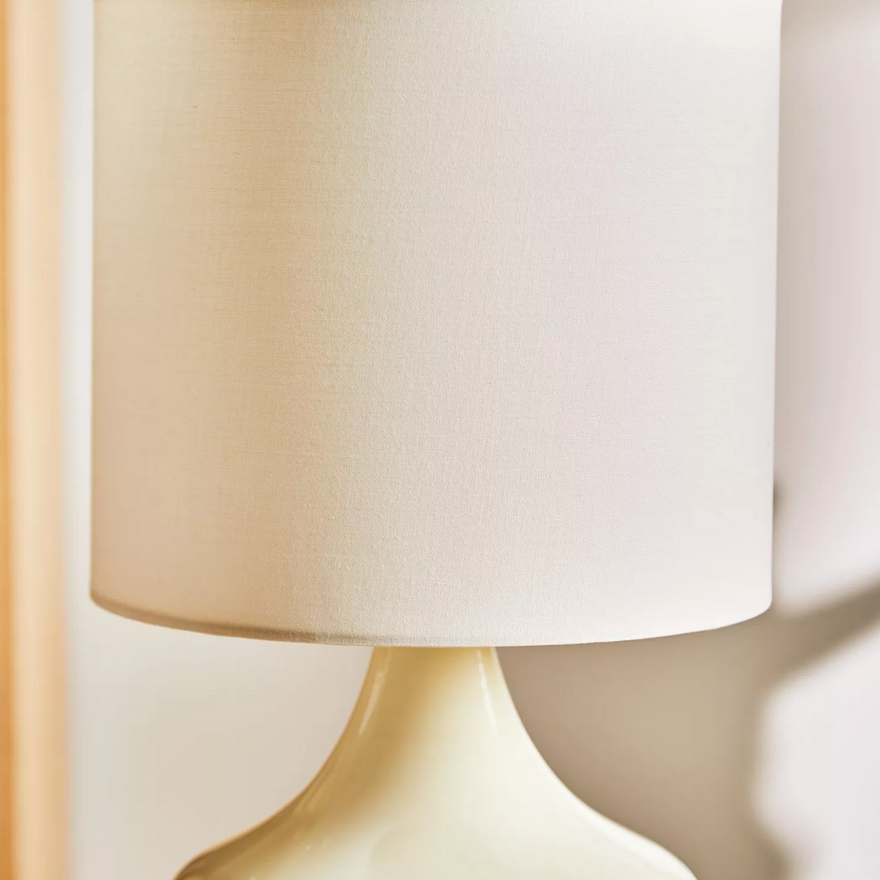 HomeCentre : ZACHARI : Metal Table Lamp