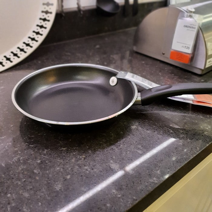 IKEA : KAVALKAD : Frying Pan